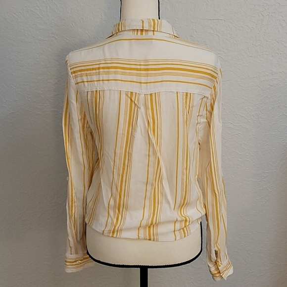 TALLULAH KATE! Vertical Stripe Button Down Long Sleeve Waist Tie Shirt - Picture 4 of 9